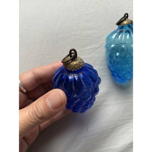 Lot of 2 Vintage Kugel Glass Grape Cluster Christmas Ornaments - Picture 3 of 5